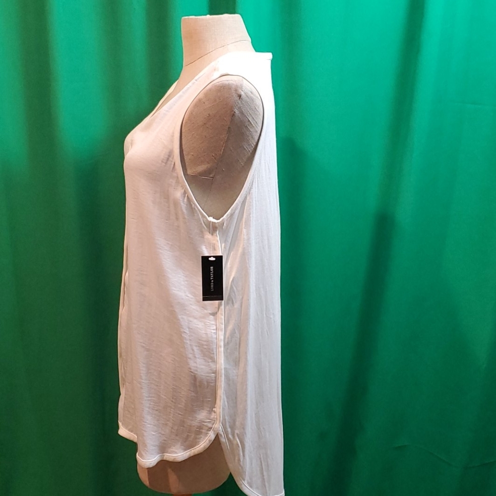 Tank top - Picture 2 of 3